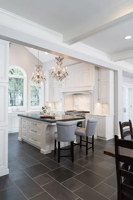 Kitchen remodeling, photograph 36