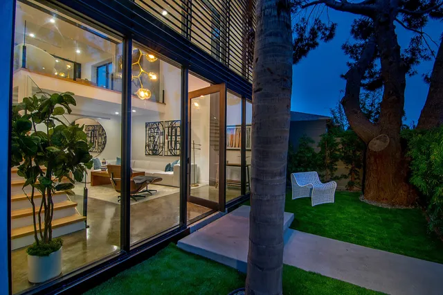 Exteriors & outdoor living photo preview