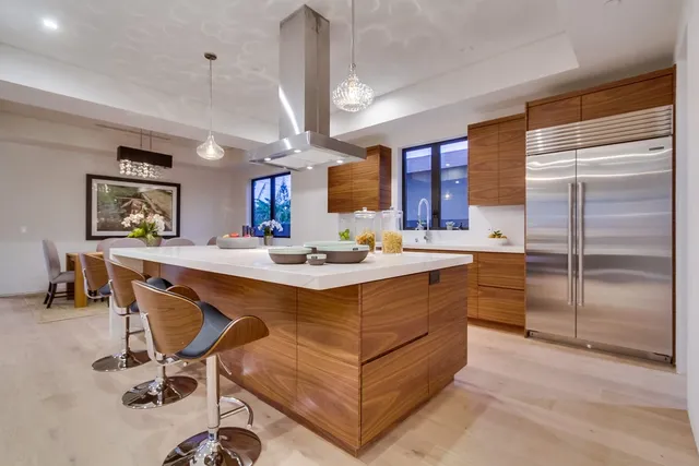 Kitchen remodeling, photograph 3