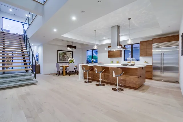 Kitchens photo preview